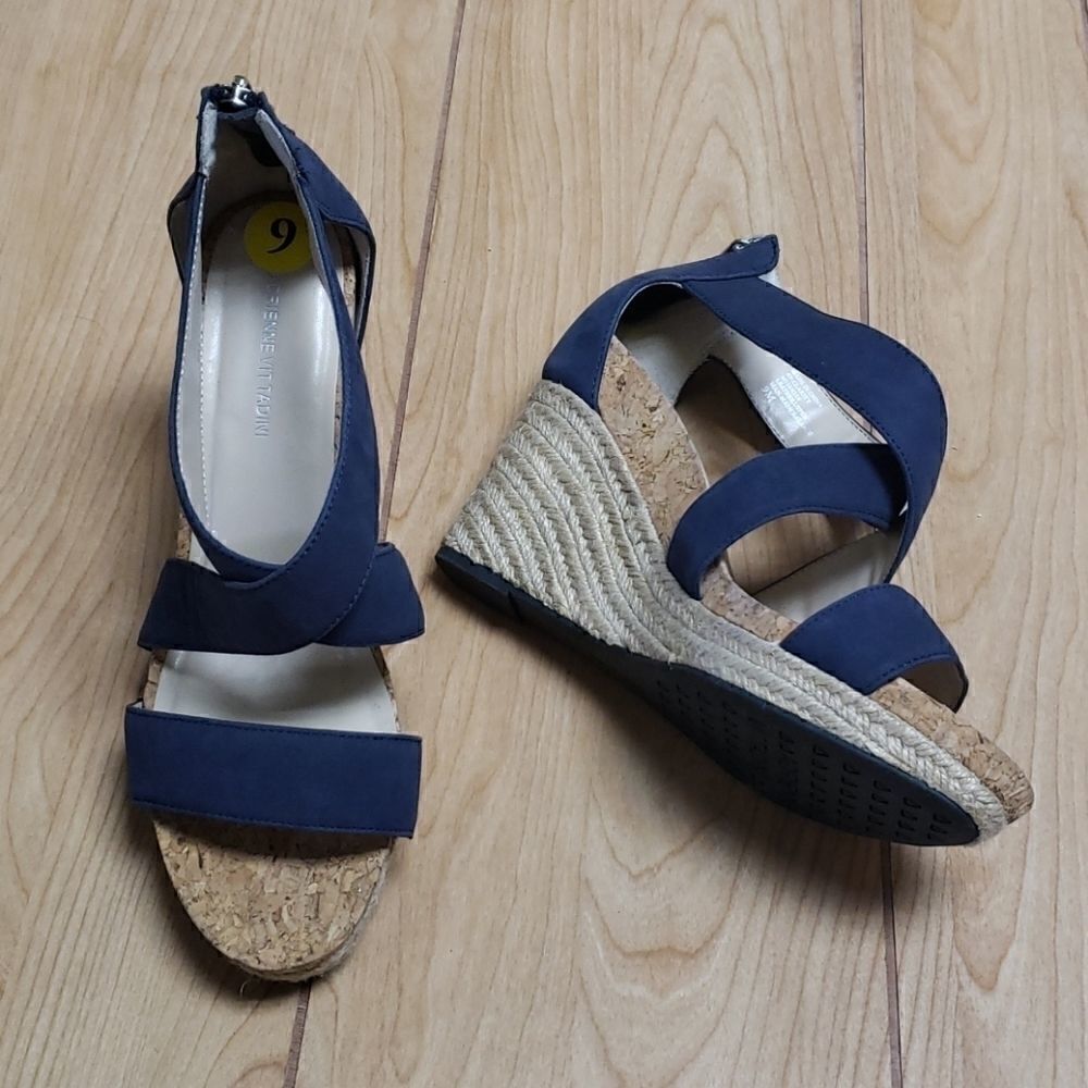 ADRIENNE VITTADINI NAVY BLUE STRAPPY ESPADRILLES, SIZE 9 - NEW - Picture 4 of 10